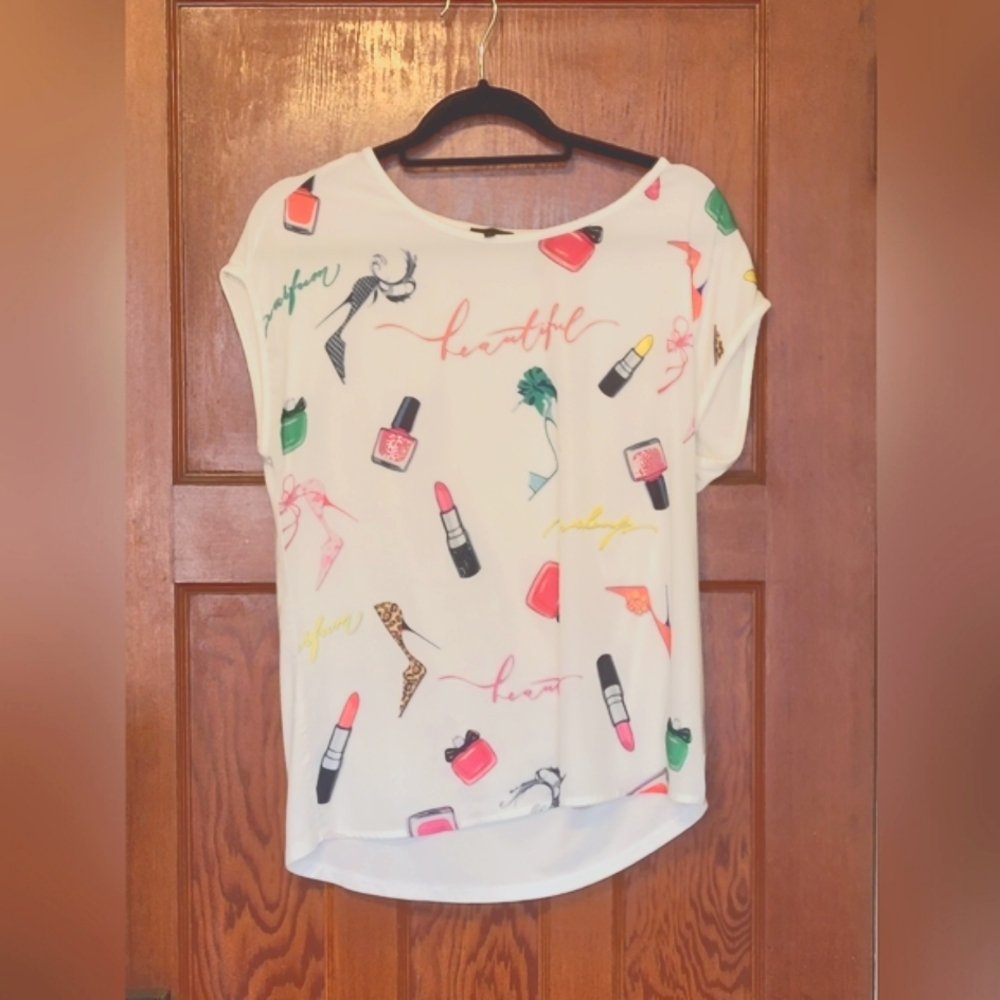 Tricotto White Cream Relaxed Graphic Blouse